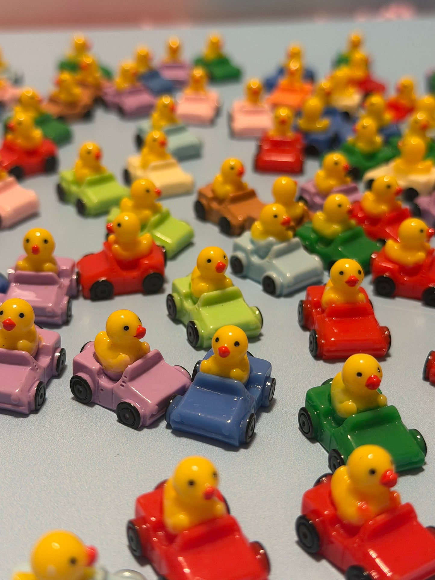 🦆💨 Mini Duck on Wheels (Surprise Pull)