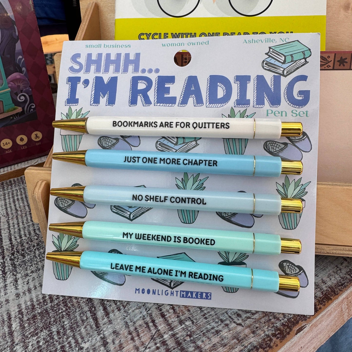 Shh, I'm Reading Pen Set