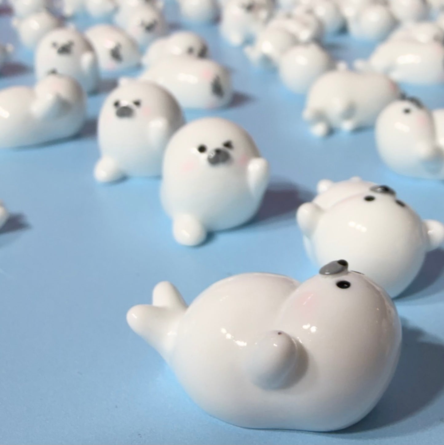 Mini Polar Bear Blind Pick