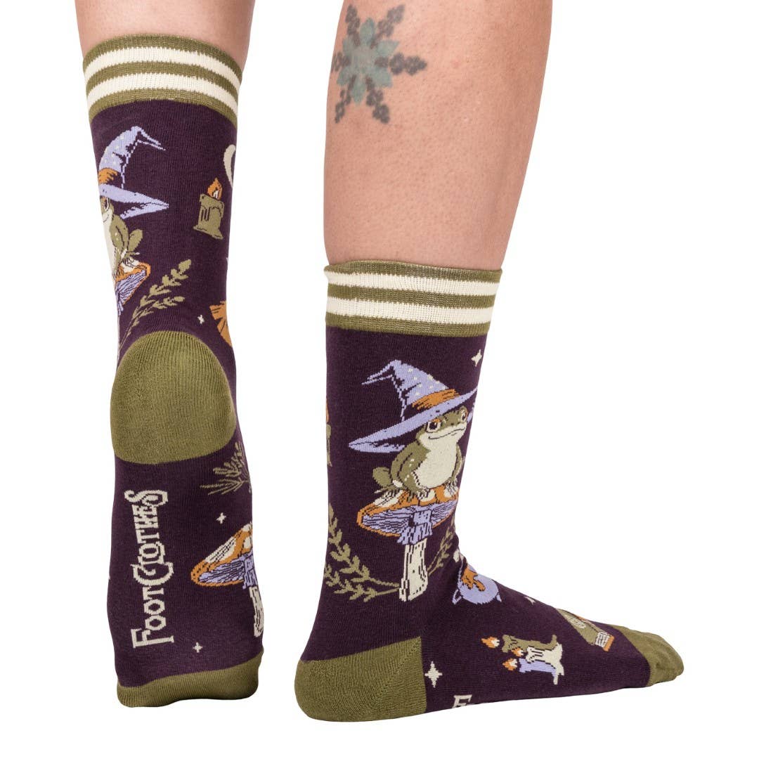 Archtoad of Hatville Socks