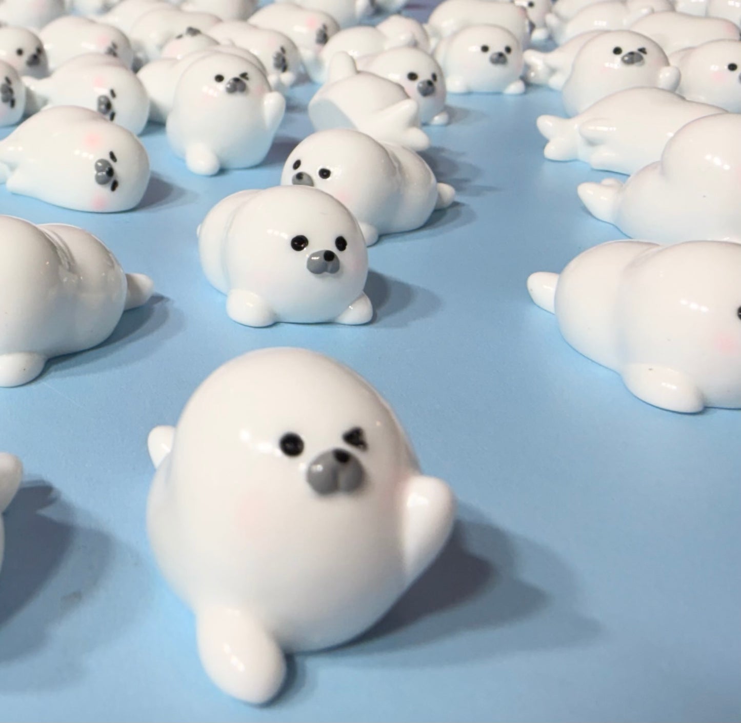 Mini Polar Bear Blind Pick