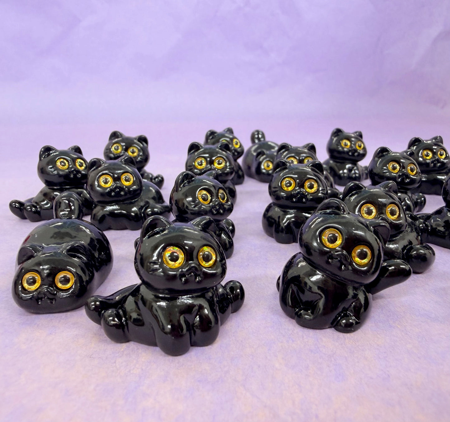 Mini Black Cat Surprise Pull