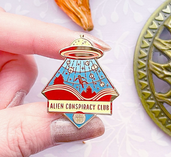 Alien Conspiracy Club Pin