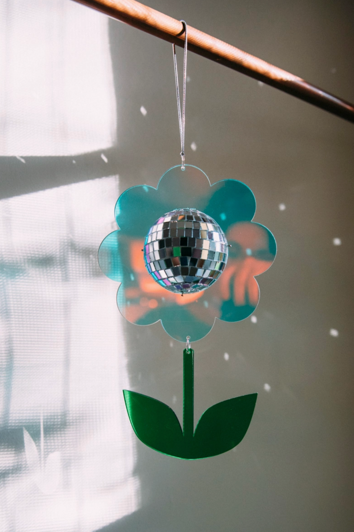 Disco Flower With Stem Iridescent Clear Acrylic