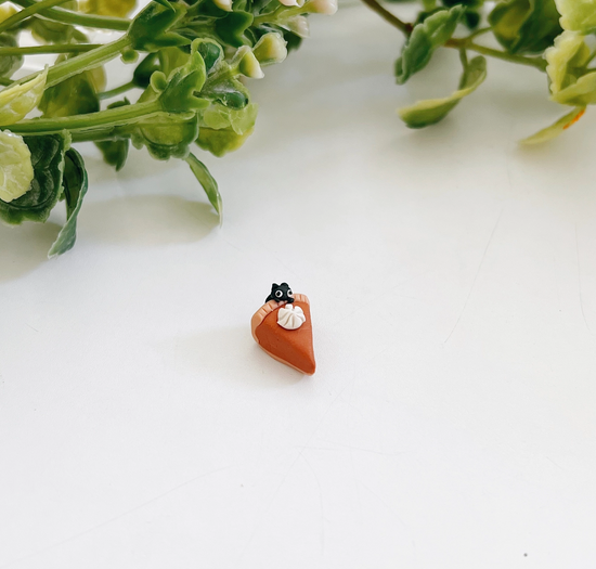Pumpkin Pie Kitten Clay Buddy | Handmade Miniature Desk Figurine