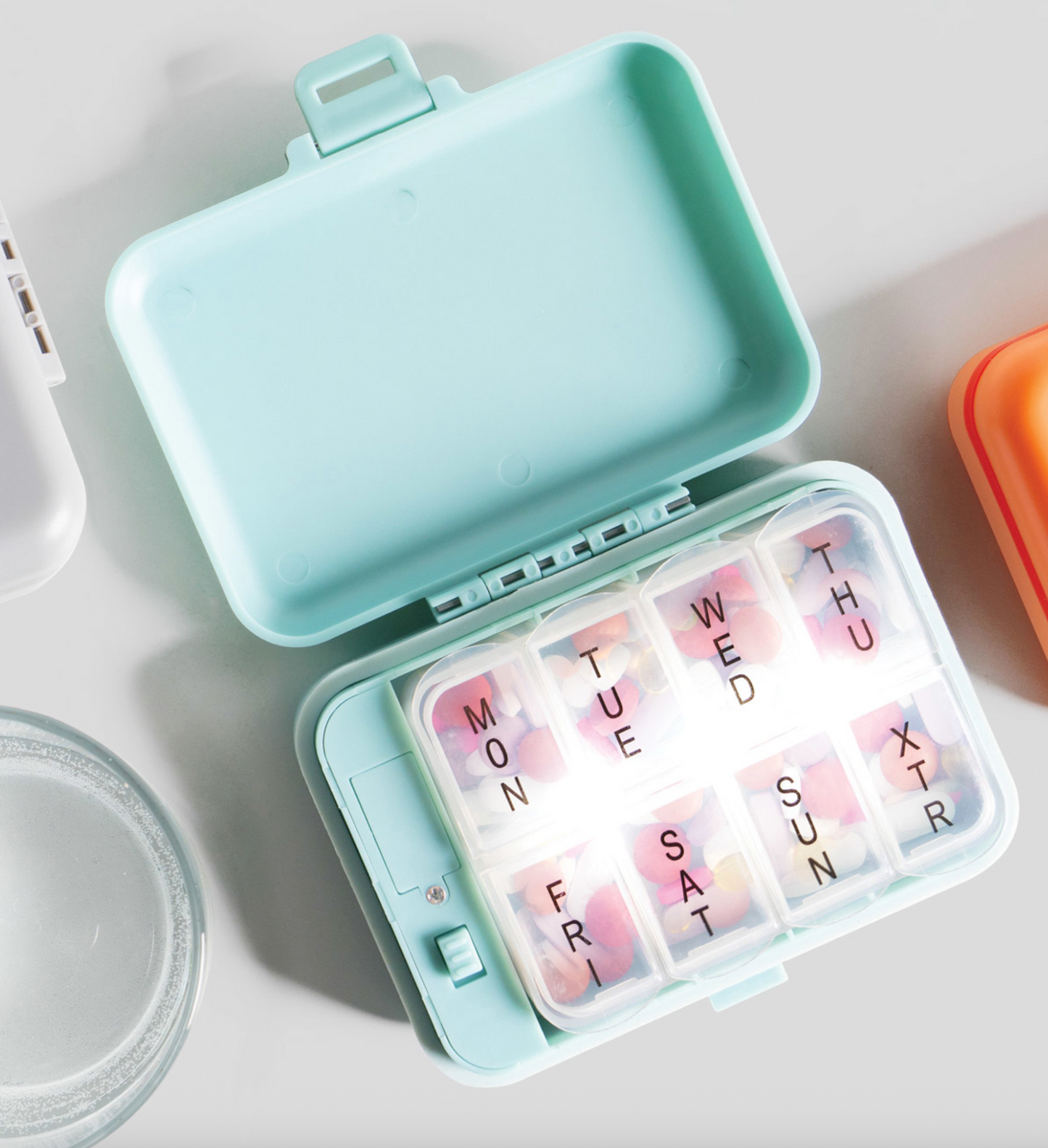 Wellness Keeper Light-Up Pill & Vitamin Case