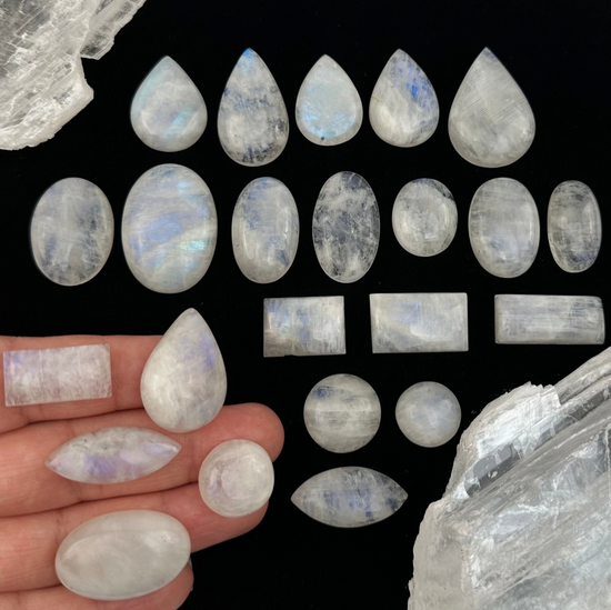 Moonstone Crystal Cabochon (Oval Shaped)