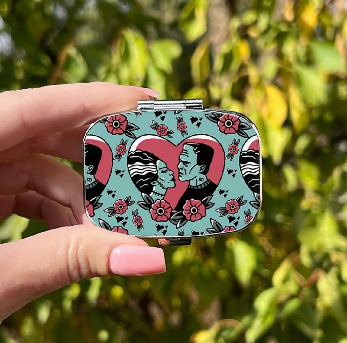 Frank & Bride Pill Tin