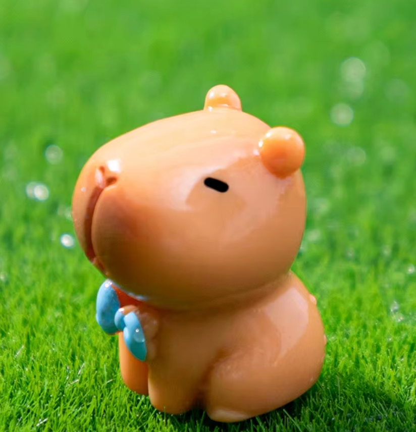 Tiny Capybara Cutie Figurines Surprise Pull
