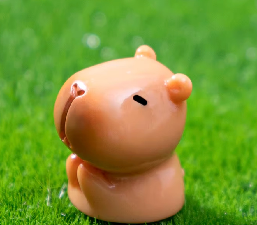 Tiny Capybara Cutie Figurines Surprise Pull