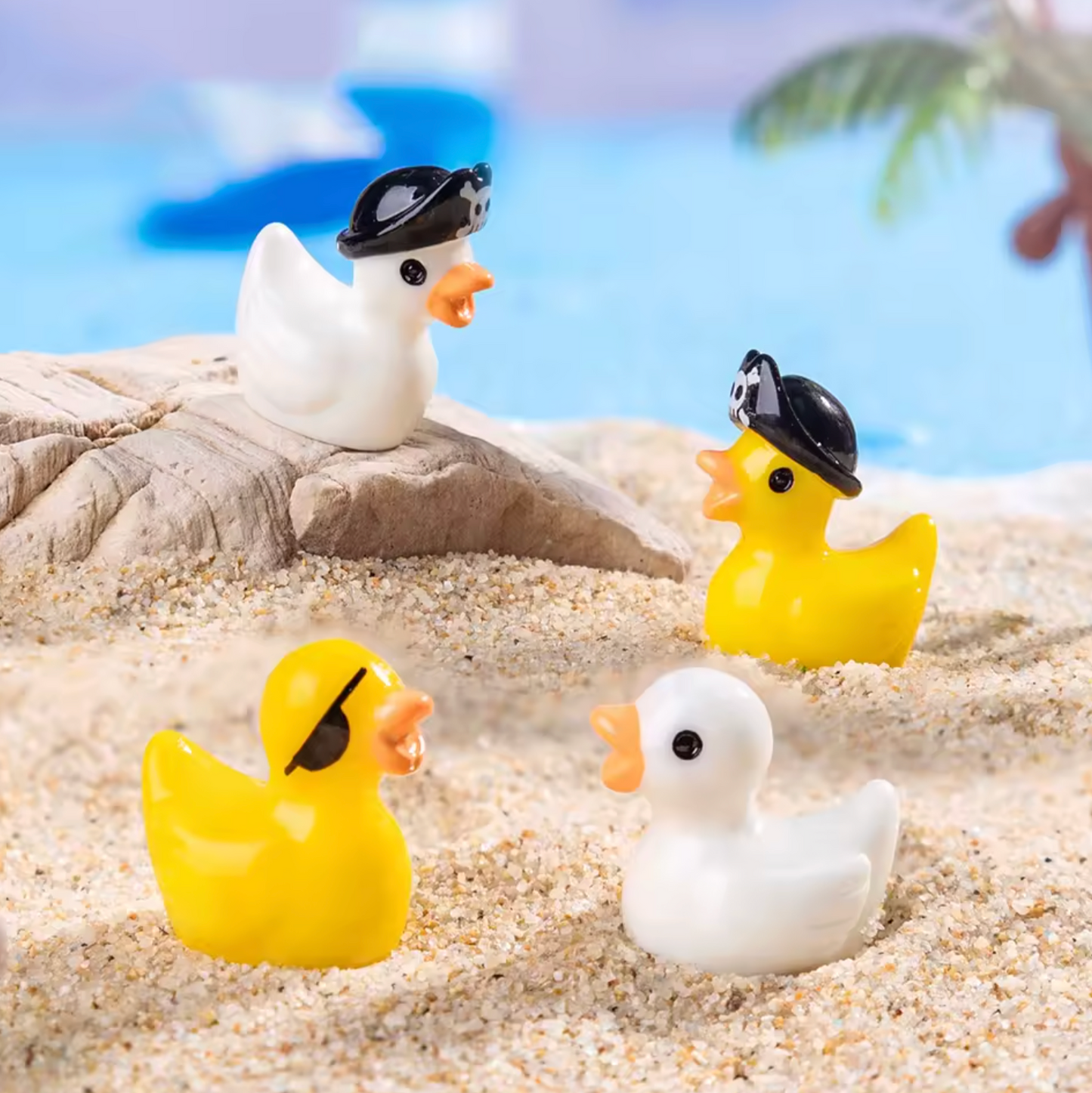 Mini Pirate Ducks Surprise Pull