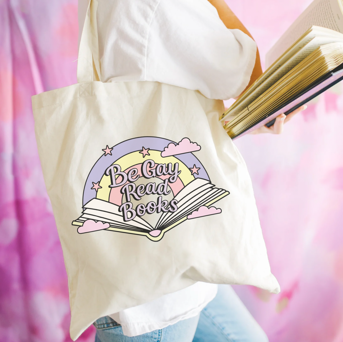 Be Gay Read Books Tote Bag