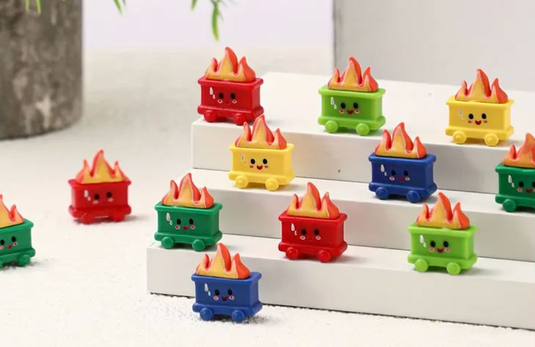 Mini Emotional Support Dumpster Fire (Surprise Pull)