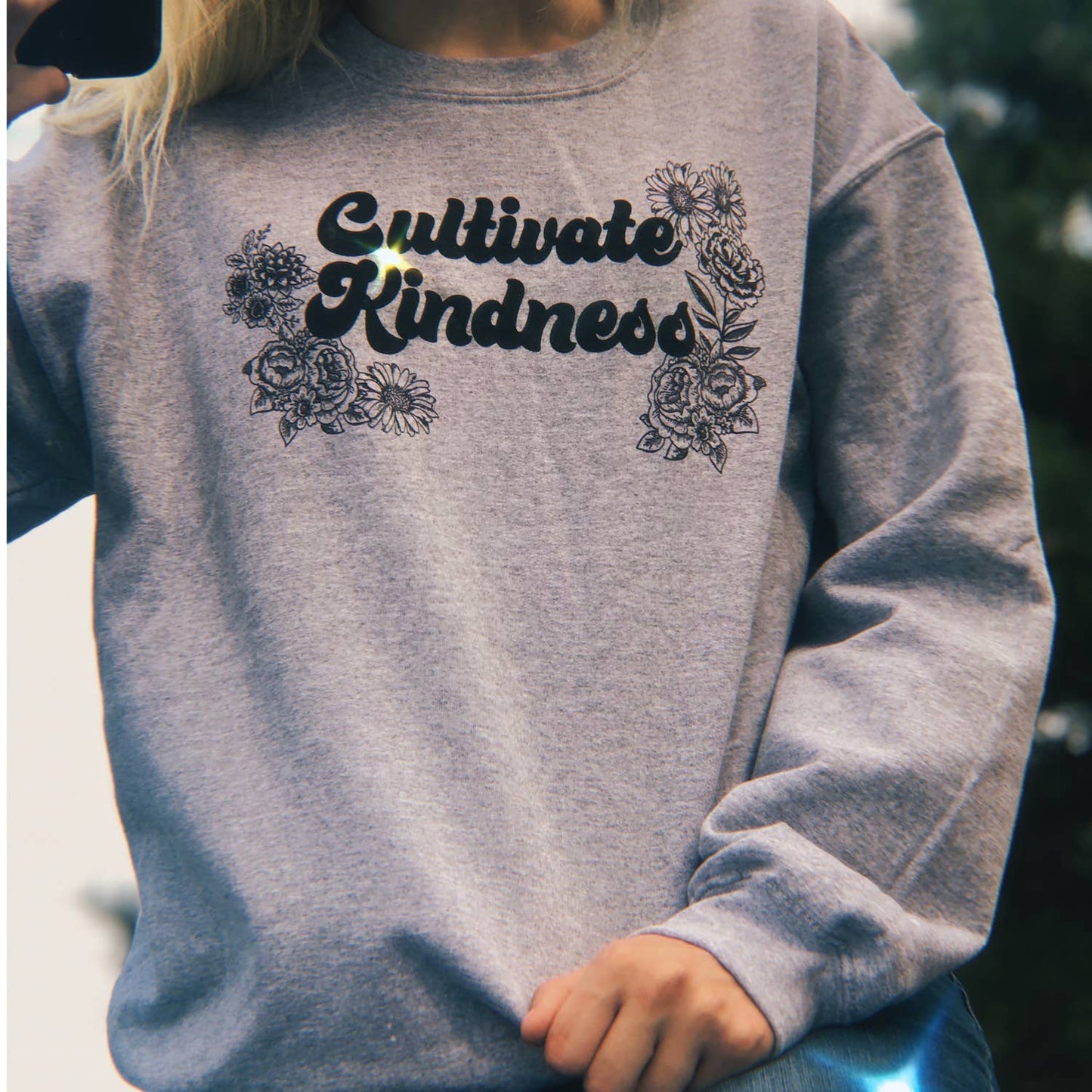 Load image into Gallery viewer, Cultivate Kindness Crewneck Pullover
