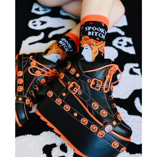 Load image into Gallery viewer, Spooky Bitch Socks
