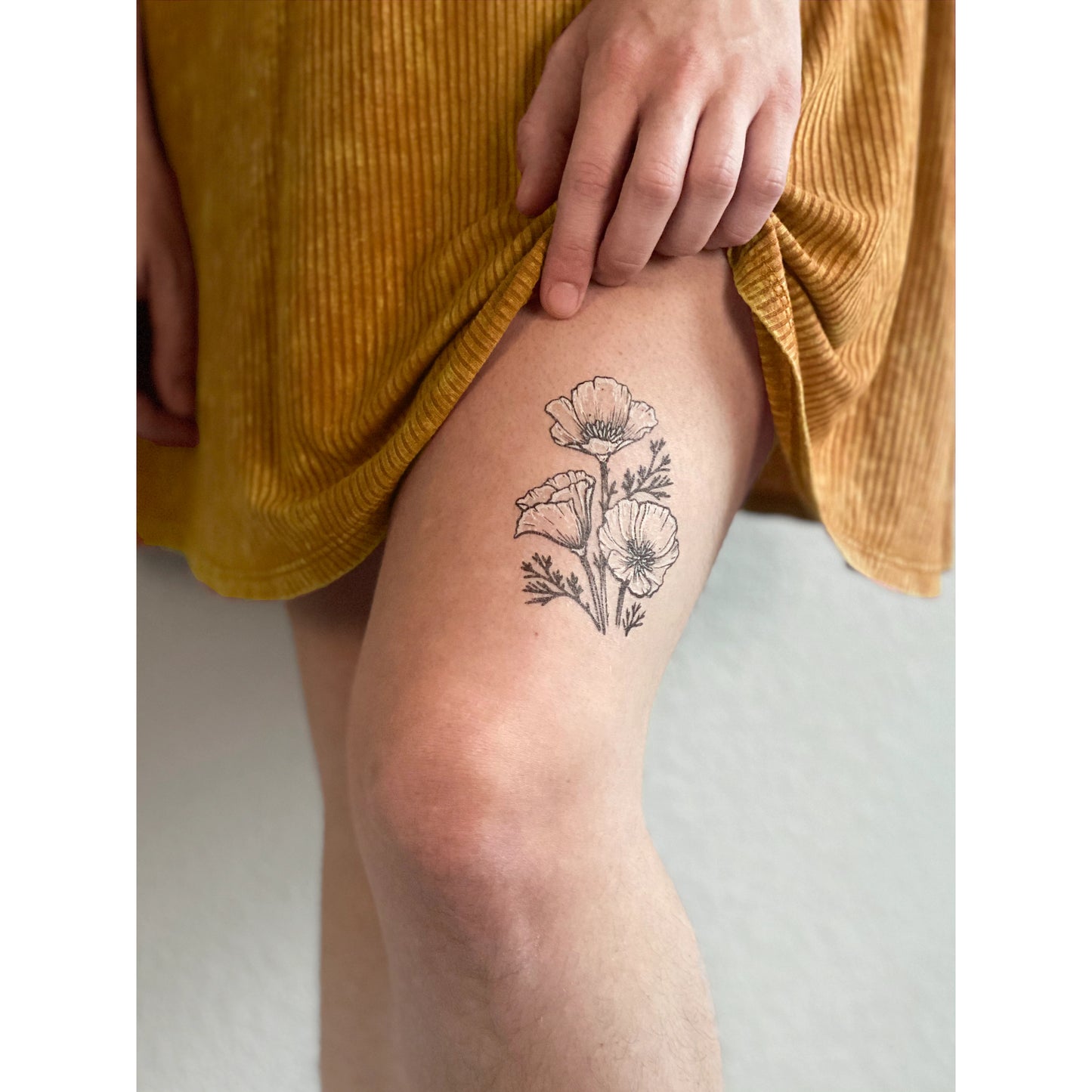 Load image into Gallery viewer, Golden Poppy Temporary Tattoos

